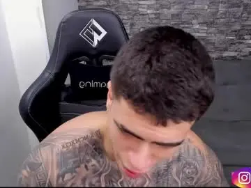 Chaturbate Free Live Porn of mathew_wolf4