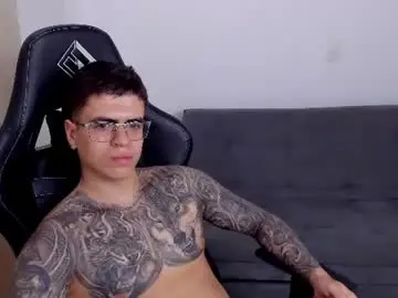 Chaturbate Live Porn of mathew_wolf4