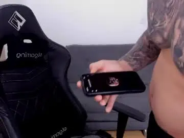 Chaturbate Best live sex cam show of mathew_wolf4