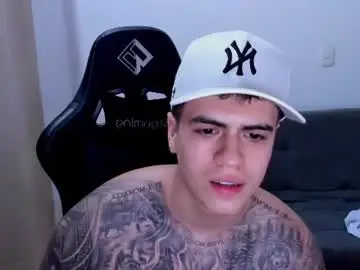 Chaturbate Watch Live Sex Cams of mathew_wolf4