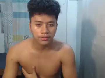 Chaturbate Sex Cam of naughtyhot_star19