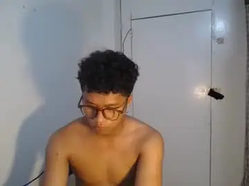 Chaturbate Adult Video Chat of naughtyhot_star19
