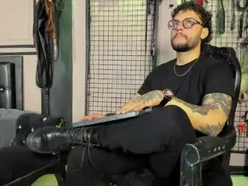 Chaturbate Watch Live Sex Cams of twisted_fantasy_