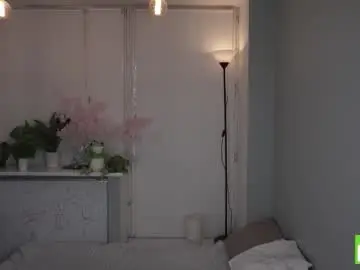 Chaturbate Best live sex cam show of zara_shine