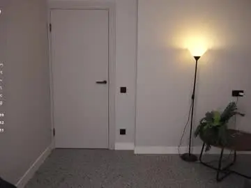 Chaturbate Best live sex cam show of zara_shine