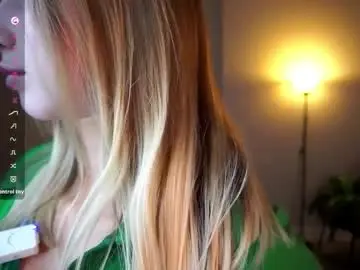 Chaturbate Live Porn of zara_shine