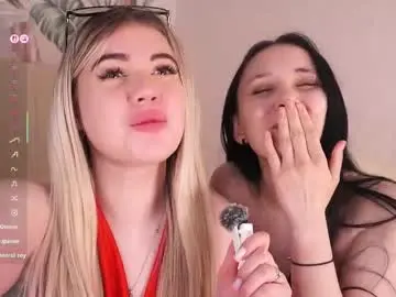 Chaturbate Best live sex cam show of zara_shine