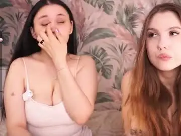 Chaturbate Sex Chat of zara_shine
