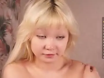 Chaturbate Best live sex cam show of zara_shine