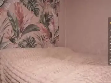 Chaturbate Free Porn Cam of zara_shine