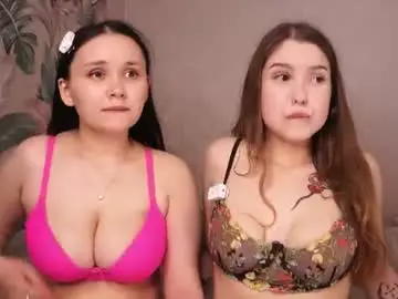 Chaturbate Best live sex cam show of zara_shine