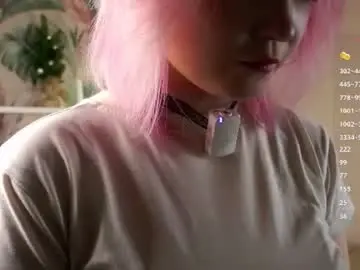 Chaturbate Live Sex Cam of zara_shine