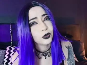 Chaturbate Best live sex cam show of aylen_darkmoor