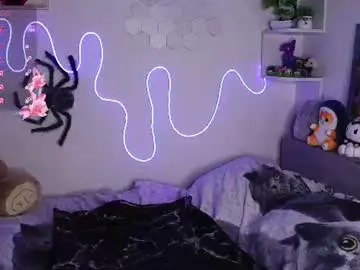 Chaturbate Free Porn Cam of emmie_everly