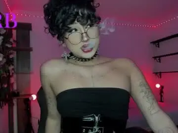 Chaturbate Watch Live Sex Cams of heka_prudence