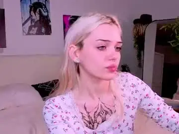 Chaturbate Adult Webcam of m1m1_angels