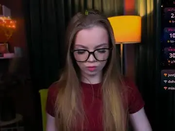 Chaturbate Adult Video Chat of maddy_moah