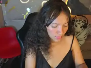 Chaturbate Sex Cam of mia_blue_b