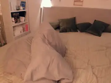 Chaturbate Free Porn Cam of shiningdawn