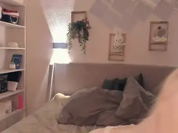 Chaturbate Free Live Porn of shiningdawn