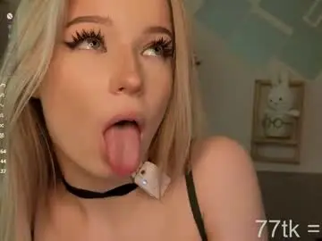 Chaturbate Free Porn Cam of shiningdawn