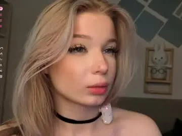 Chaturbate Sex Cam of shiningdawn