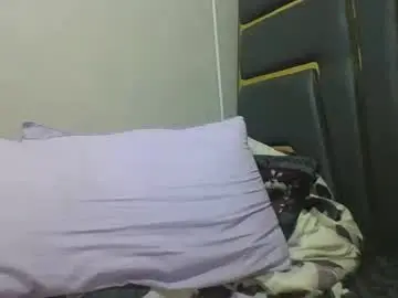 Chaturbate Live Porn of hornybella4