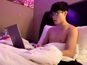 Chaturbate Adult Webcams of hottiewithabody101