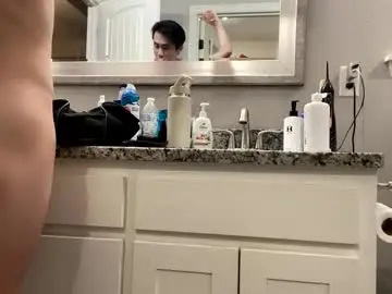 Chaturbate Nude Webcam of hottiewithabody101