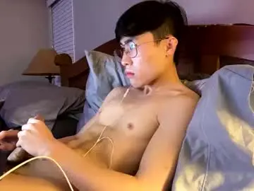 Chaturbate Watch Live Sex Cams of hottiewithabody101