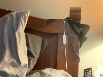 Chaturbate Live Sex Cam of hottiewithabody101