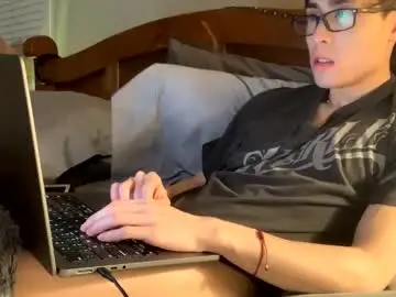 Chaturbate Sex Cam of hottiewithabody101