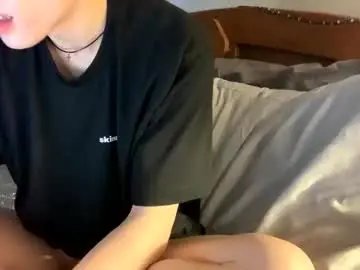 Chaturbate Nude Webcam of hottiewithabody101