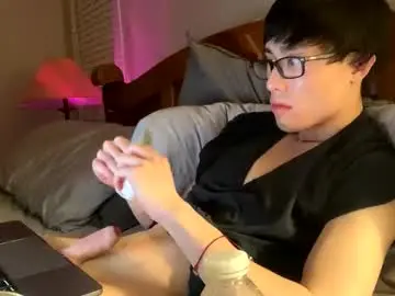 Chaturbate Free Porn Cam of hottiewithabody101