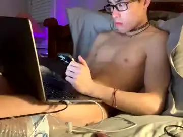 Chaturbate Nude Webcam of hottiewithabody101
