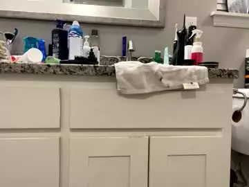 Chaturbate Free Porn Cam of hottiewithabody101