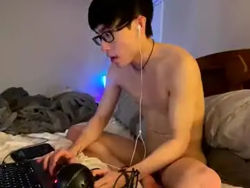 Chaturbate Nude Webcam of hottiewithabody101