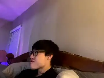 Chaturbate Free Porn Cam of hottiewithabody101