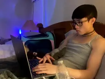 Chaturbate Nude Webcam of hottiewithabody101