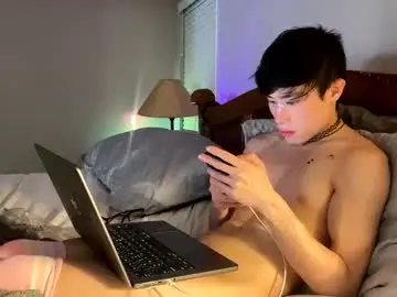 Chaturbate Best live sex cam show of hottiewithabody101