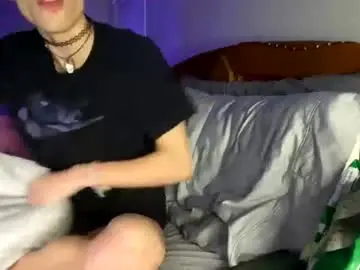 Chaturbate Watch Live Sex Cams of hottiewithabody101