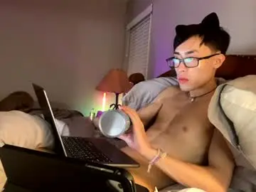 Chaturbate Nude Webcam of hottiewithabody101