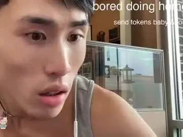 Chaturbate Live Porn of hottiewithabody101