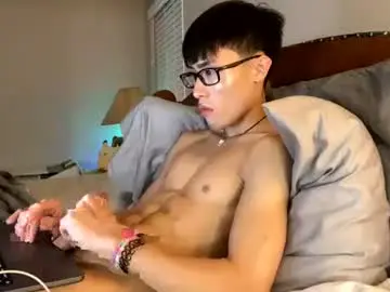 Chaturbate Nude Webcam of hottiewithabody101