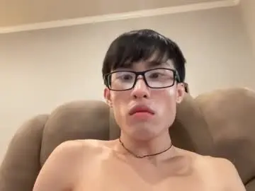Chaturbate Nude Webcam of hottiewithabody101