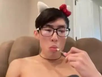 Chaturbate Free Porn Cam of hottiewithabody101