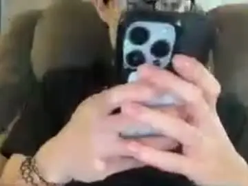 Chaturbate Live Sex of hottiewithabody101