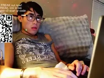 Chaturbate Sex Chat of hottiewithabody101