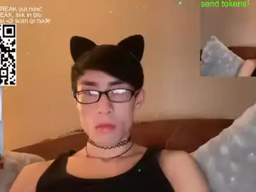 Chaturbate Sex Cam of hottiewithabody101