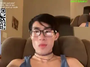 Chaturbate Sex Cam of hottiewithabody101